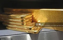 Giá vàng ngày 31/7: Vàng thế giới hạ nhiệt sau quyết định của Fed