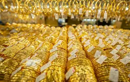 Giá vàng ngày 28/8: Tiếp đà tăng, vượt mốc 128 triệu đồng/lượng