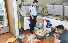 Khởi tố chủ cơ sở sử dụng hàn the để sản xuất giò chả tại Lào Cai