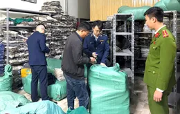 Phát hiện hơn 3.000 sản phẩm có dấu hiệu giả mạo nhãn hiệu và không rõ xuất xứ ở Thanh Hóa