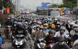 Siết khí thải xe máy: Đề xuất hỗ trợ vay 0% để lao động nghèo đổi xe mới