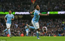 Hủy diệt Sunderland, Man City thắp lên hy vọng đuổi kịp Leicester