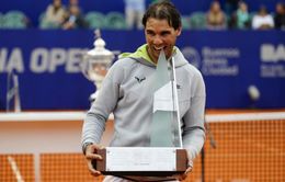 Nadal có danh hiệu đầu tiên sau 9 tháng