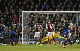 Burnley 1-0 Man City: Cái chết của nhà vua!