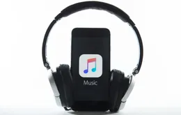 Apple Music bị tố vi phạm luật chống độc quyền