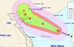 Bão số 4 liên tục tăng cấp