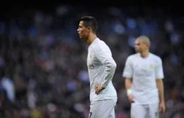 Ronaldo lần đầu tiên sút 11m “sai địa chỉ” trong màu áo Real Madrid