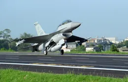 Iraq tiếp nhận máy bay F-16 của Mỹ để chống IS