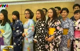 Trao tặng 100 bộ Yukata cho các trường dạy tiếng Nhật tại Hà Nội