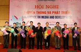 Khai mạc Hội nghị truyền thông và phát triển tại Quảng Ninh
