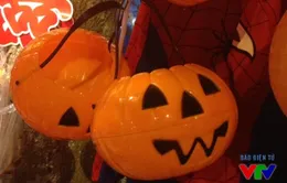 Phố Hàng Mã rục rịch mùa Halloween