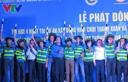 Thanh niên Thủ đô góp phần giảm ùn tắc tại hầm chui Thanh Xuân