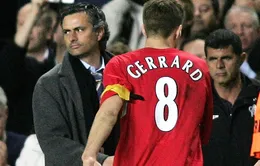 Mourinho mong CĐV Chelsea không "trêu" Gerrard