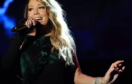 Fan tức giận vì Mariah Carey hát nhép