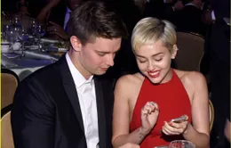 Miley đã quay lại với bạn trai ngoại tình