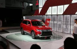Mitsubishi Outlander 2016 cùng "ngôn ngữ" thiết kế mới