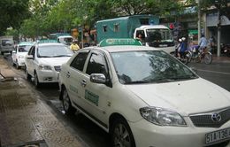 TP.HCM sẽ khống chế lượng taxi để giảm tắc đường