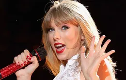 Một MC mất việc vì Taylor Swift