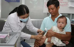 Bộ Y tế: 'Không có loại vaccine nào an toàn 100%'