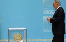 Kazakhstan: Tổng thống Nazarbayev tái đắc cử