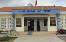 Trạm y tế tại Bến Tre bỏ không vì chờ thủ tục