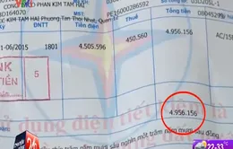 TP.HCM: Hàng trăm hộ dân “choáng” vì hóa đơn tiền điện tăng bất thường