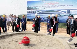 Kết thúc đàm phán Hiệp định tàu thuyền đi lại tại cửa sông Bắc Luân