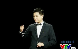 MC Trần Ngọc bảnh bao trên trường quay "Khám phá khoa học"
