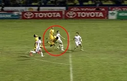 FLC Thanh Hóa 2-2 SLNA: Quả phạt đền phá hỏng trận đấu