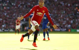 VIDEO: Lingard solo qua rừng cầu thủ Leicester, mở tỷ số cho Man Utd