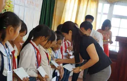 Học bổng Niềm Tin Việt mang hy vọng tới học sinh nghèo tại Hoằng Hóa – Thanh Hóa