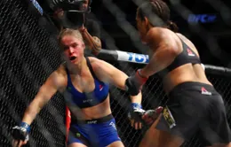 Ronda Rousey bị hạ knock-out chỉ sau ... 48 giây