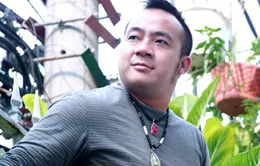 Hiếu Hiền quậy tung nhà hàng Bữa trưa vui vẻ (12h, VTV6)