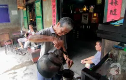 Quán cà phê vợt hiếm hoi còn sót lại tại TP.Hồ Chí Minh
