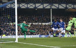 Lukaku nổ súng, Man City gặp bất lợi lớn trước trận lượt về