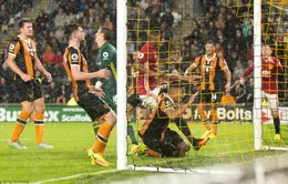 VIDEO Pha solo "chóng mặt" hàng thủ Hull City của Rashford