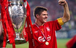 Gerrard và những bức ảnh để đời trong sự nghiệp "quần đùi áo số"