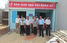 Sơn La bàn giao 80 nhà Đại đoàn kết cho các hộ nghèo