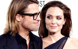 Angelina Jolie quyết tâm xa lánh Brad Pitt
