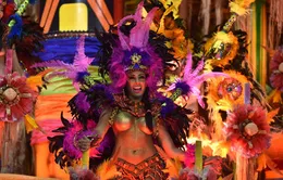 Brazil bùng nổ với lễ hội hóa trang ở Rio de Janeiro