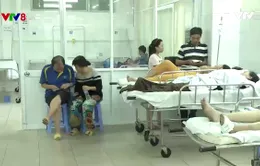 VIDEO: Những hình ảnh đầu tiên về công tác cấp cứu nạn nhân vụ lật tàu trên sông Hàn