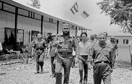 Những khoảnh khắc đầy xúc động của lãnh tụ Fidel Castro trong chuyến thăm Việt Nam năm 1973