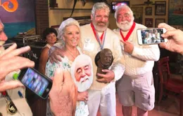 Thi hóa trang giống đại thi hào Ernest Hemingway