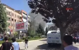 Đánh bom xe tại Thổ Nhĩ Kỳ, ít nhất 27 người thiệt mạng