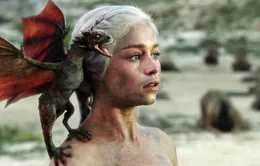 “Mẹ rồng” Emilia Clarke kiếm được bao nhiêu tiền từ Game of Thrones?