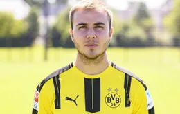 Xem màn thử thách "hóa tượng" thú vị của các sao Dortmund