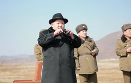 Nhà lãnh đạo Triều Tiên Kim Jong-Un thị sát không quân diễn tập