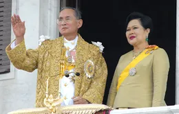 Nhà vua Thái Lan Bhumibol Adulyadej băng hà