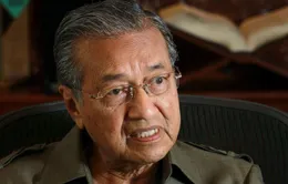 Malaysia: Cựu Thủ tướng Mahathir tuyên bố rời khỏi đảng UMNO