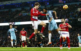 Vòng 11 Ngoại hạng Anh: Thủng lưới phút bù giờ, Man City mất ngôi đầu